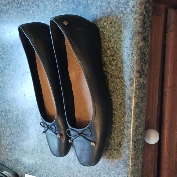 Womans Slip_ons 8 Clark NWOB - Picture 2 of 8